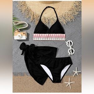 NWOT Cute Bathing Suits Halter Bikini Sets Triangle Bikinis with Cover Up Skirt